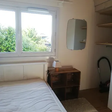 Hébergement de vacances P'tite Maison Atypique Avec Terrasse