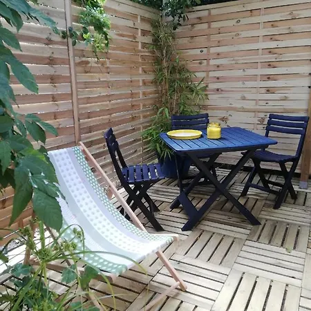 別荘 P'tite Maison Atypique Avec Terrasse ナント